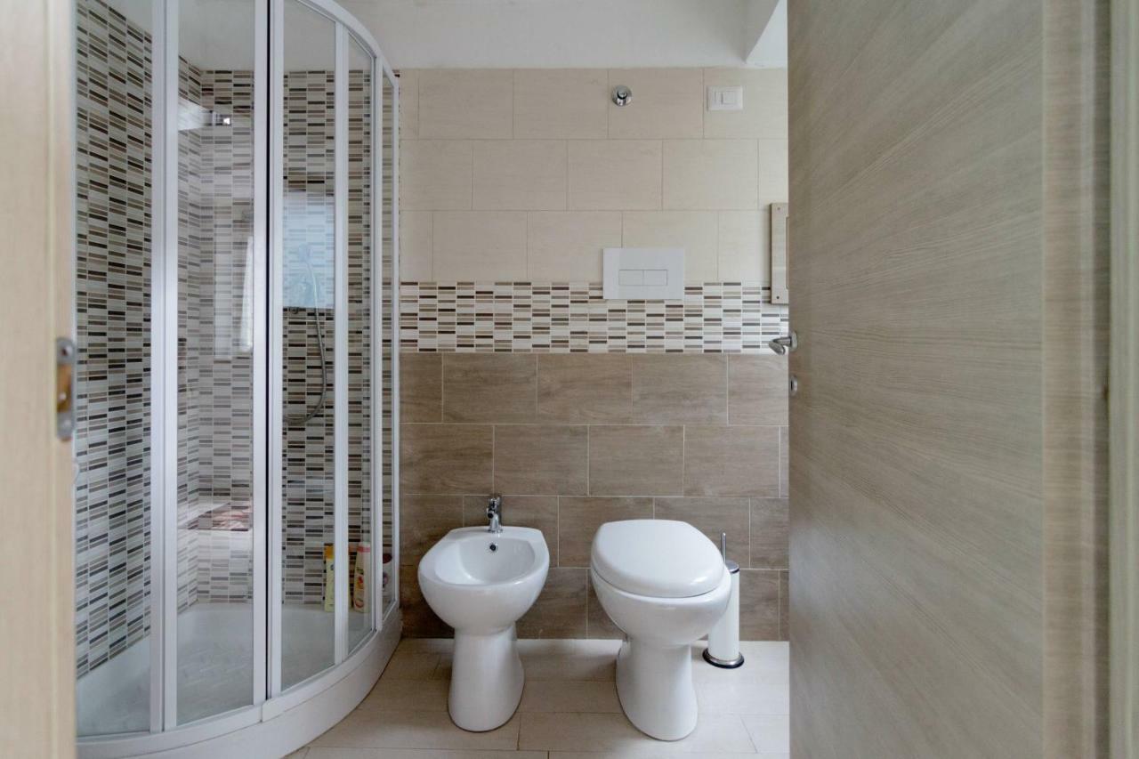 Апартаменты Maurizio E Alessia House Неаполь Экстерьер фото